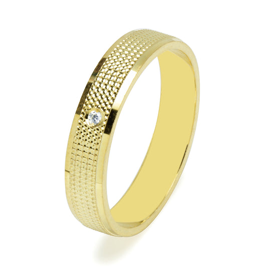 Alianza Nell en Oro Amarillo Facetado Cantos Pulidos de 4 mm con Diamante