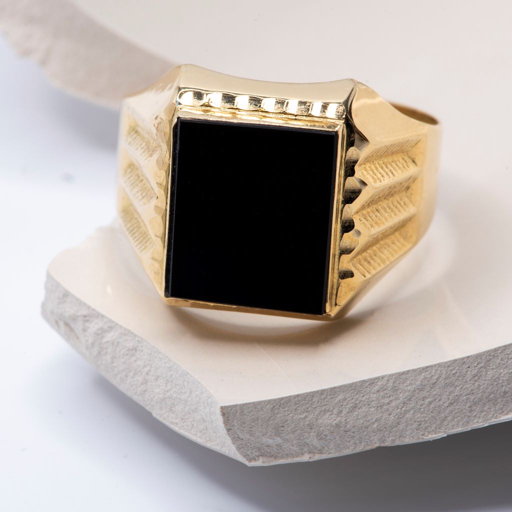 Fina García Sellos De Oro 24 Kilates Sello Hombre Rectangular