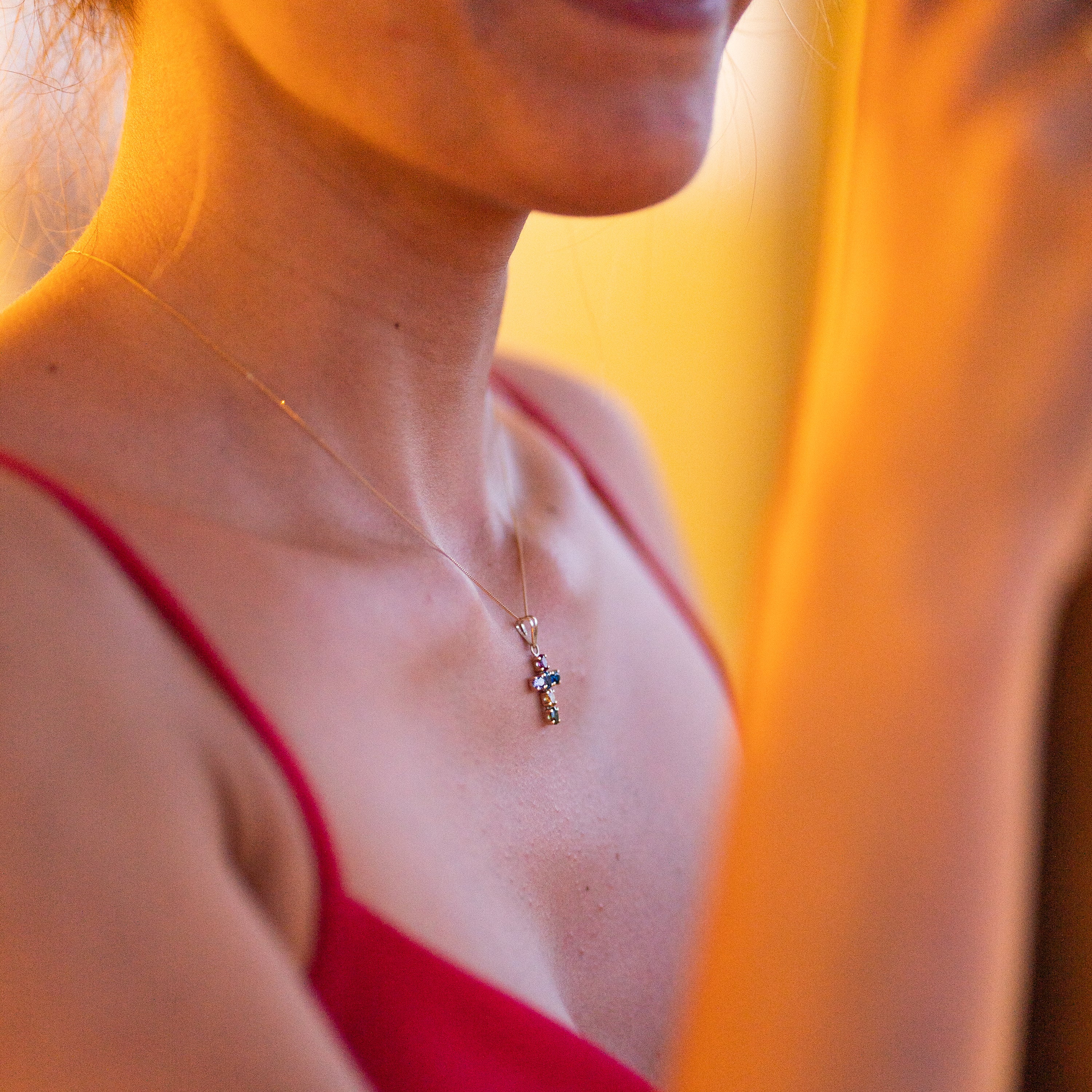 ¿Qué tipo de joyas son más recomendables para un evento de día y un evento de noche?
