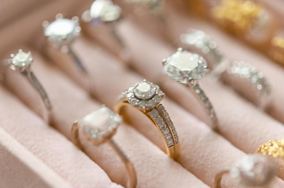 ¿Cuáles son las 4C de un diamante? Descubre los criterios básicos para comprar un diamante creado o natural