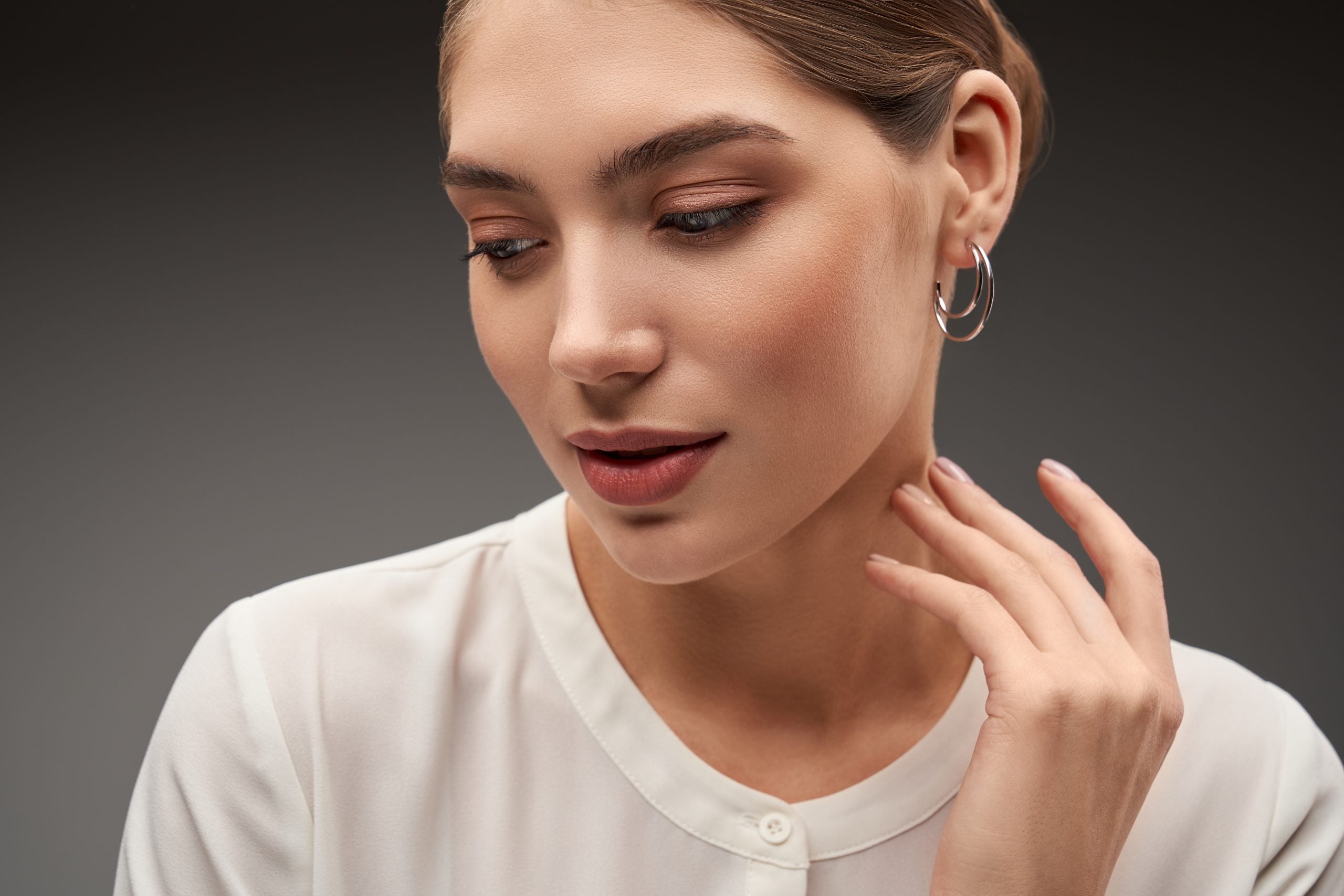 Estos son los pendientes que mejor te van quedar según la forma de tu rostro