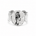 Anillo Orgánico Ajustable de Acero Dorado