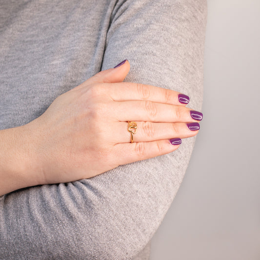 Anillo Corazones Entrelazados en Plaqué Oro de 3 Micras