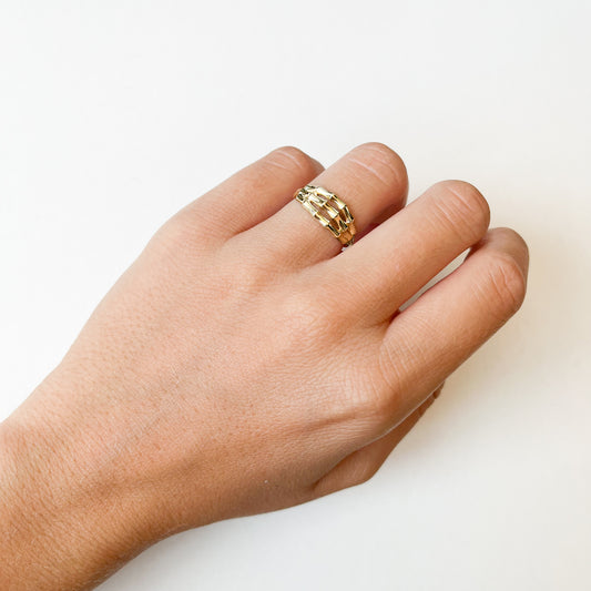 Anillo 3 Líneas Bambú en Oro Amarillo 9 Kilates