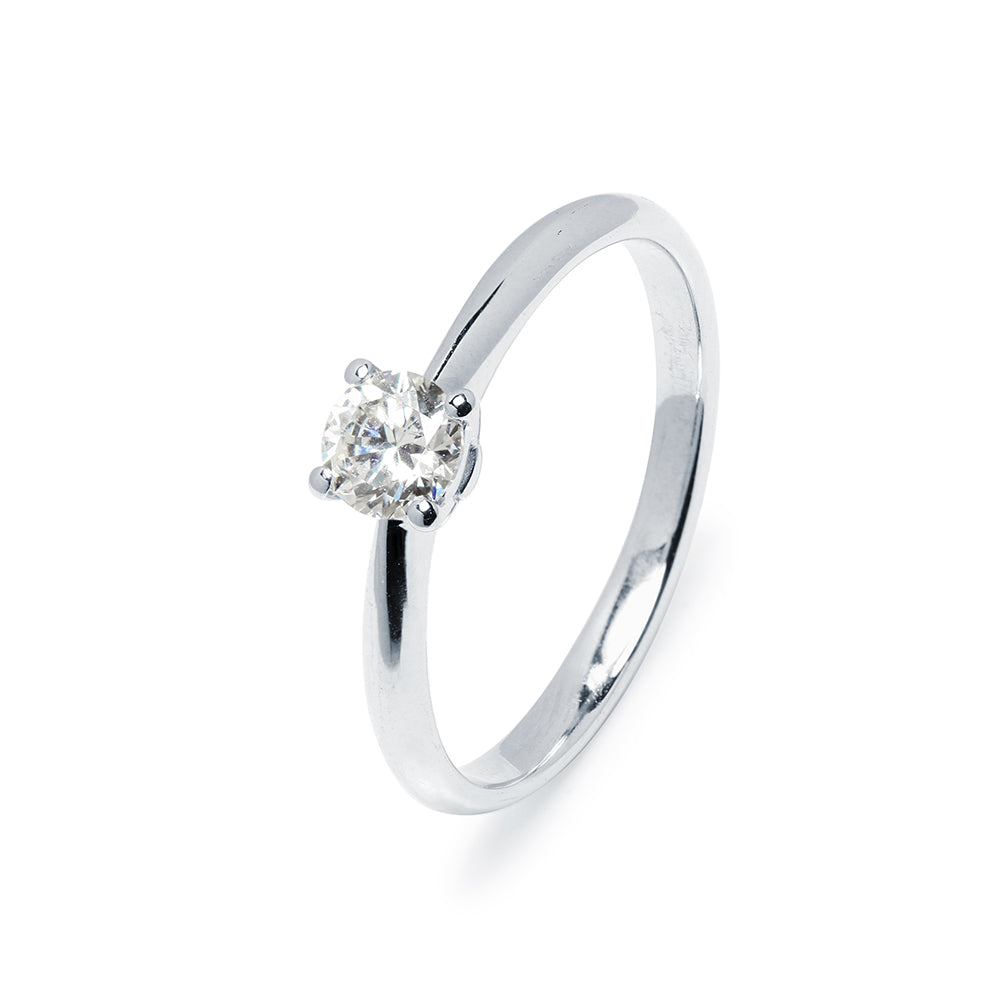 Anillo Solitario 4 Grapas de Diamante 0.30 Quilates en Platino