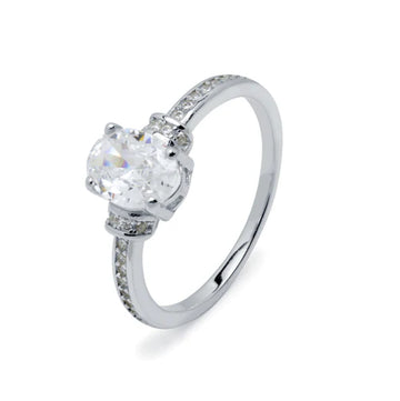 Anillo Americano con Circonita Oval