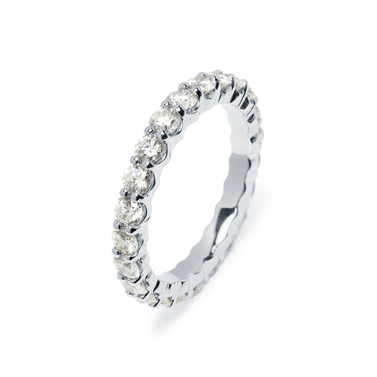 Alianza Entera de Diamantes 2.11 Quilates en Platino