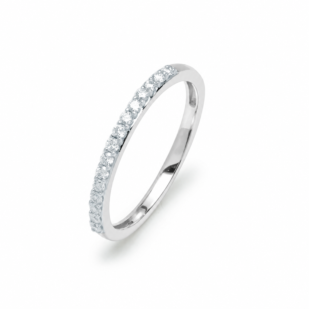 Media Alianza de Oro de 18 Quilates con Diamantes