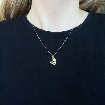 Colgante Corazón Liso con 3 Corazones Calados en Oro Amarillo 9 Kilates