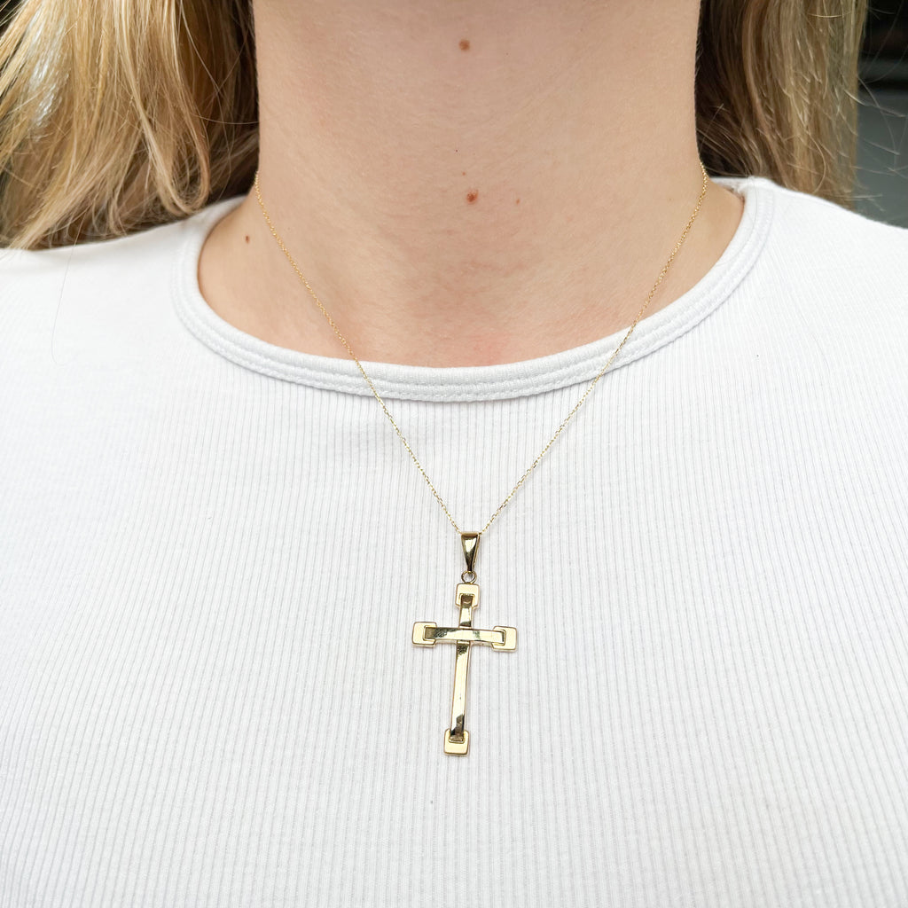 Colgante Cruz Lisa de Oro de 18 Quilates