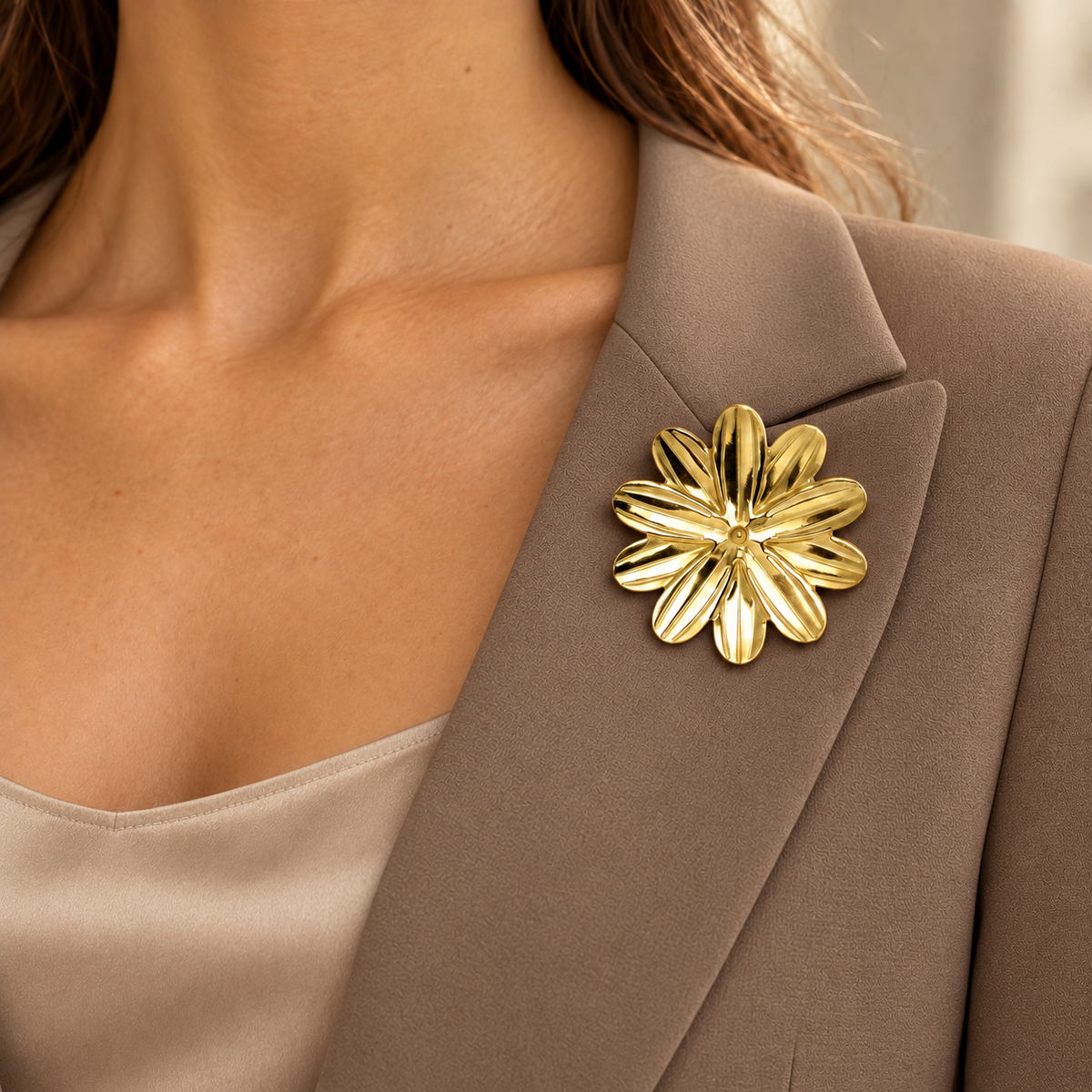 Broche Flor Acero Tesi García