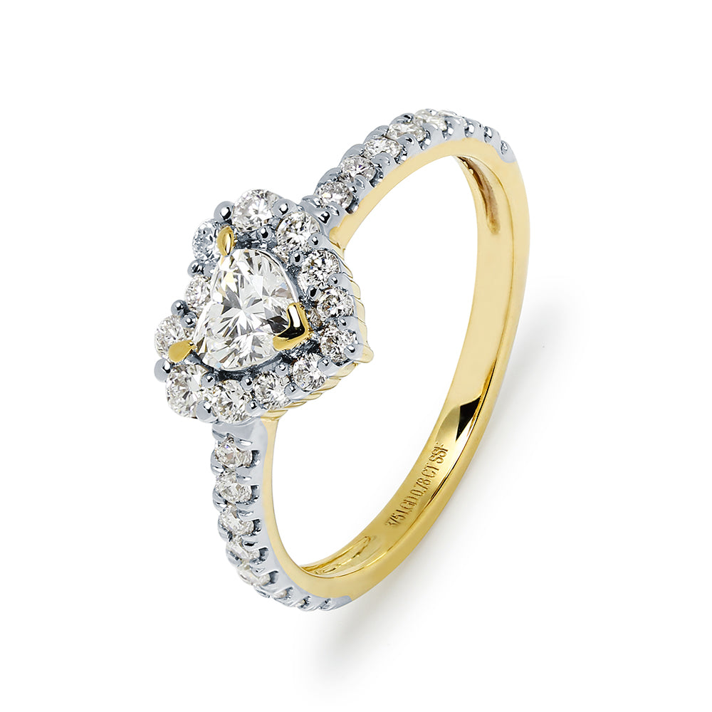 Anillo de Oro de 9 Quilates con Diamante Corazón