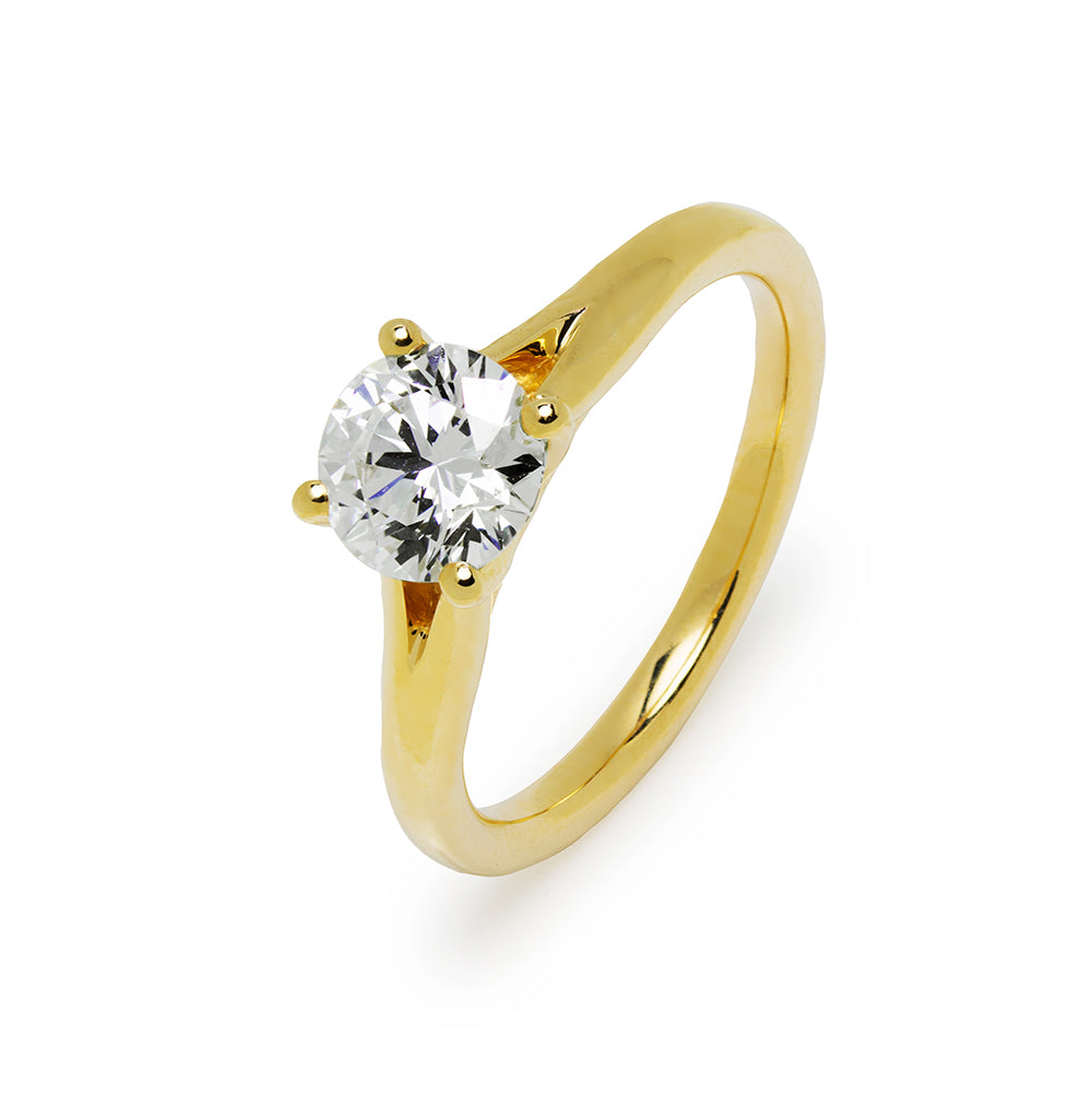 Anillo Solitario Marjorie de Oro 9K con Diamante Creado