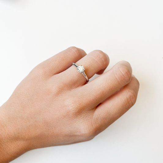Anillo Solitario Marjorie Diamante Creado 0.50 Quilates en Oro Blanco