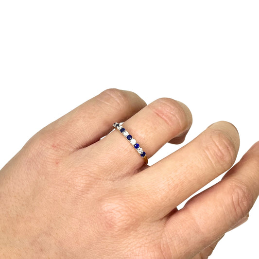 Anillo Media Alianza Zafiros y Diamantes Creados 0.18 Quilates en Vermeil