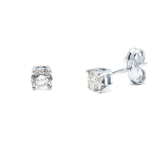 Pendientes 4 Grapas con Diamantes Creados de 0.50 Quilates en Oro de 9 Kilates