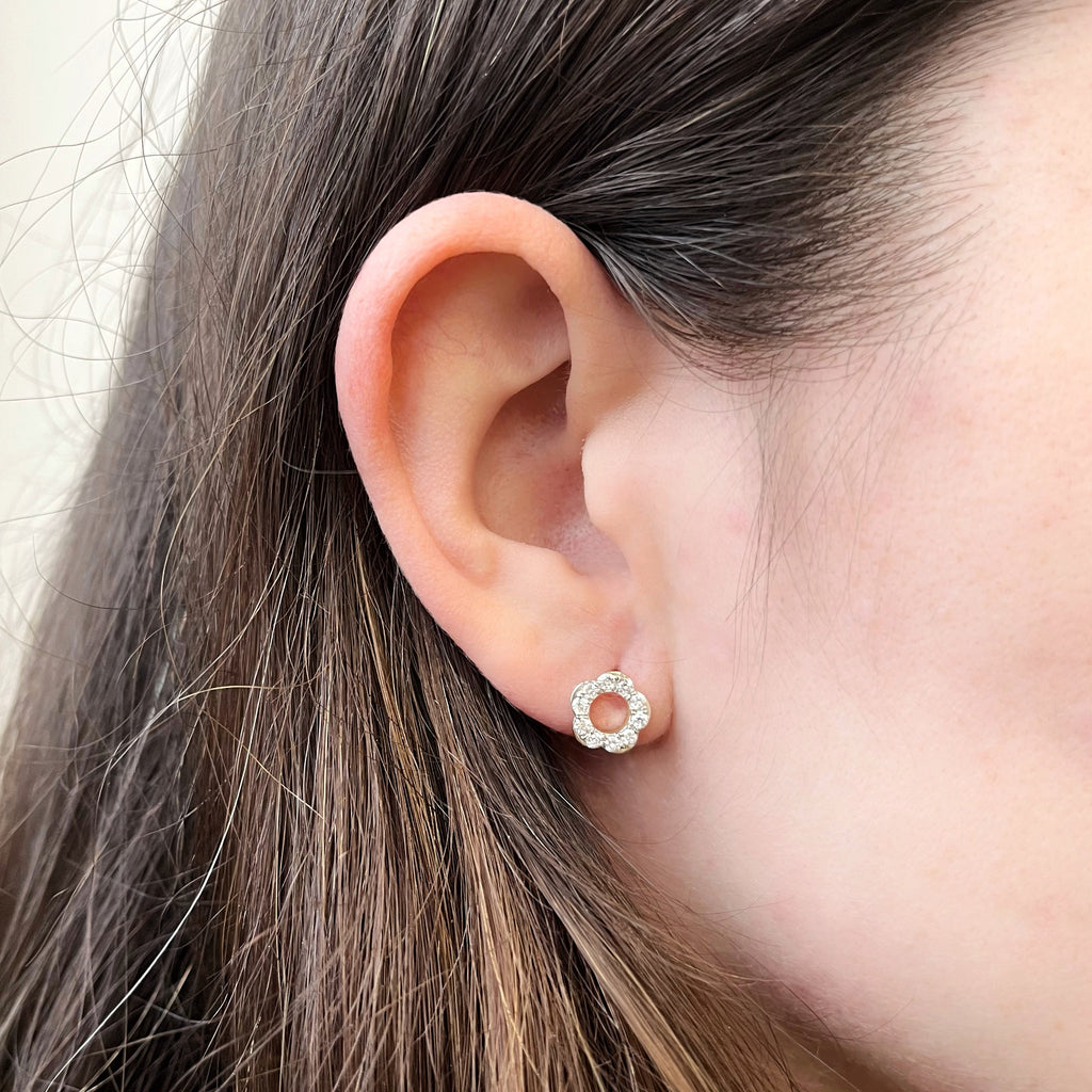 Pendientes Flor con Diamantes Creados en Vermeil