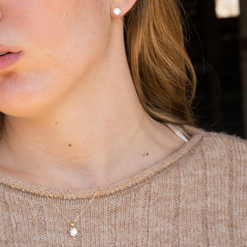 Conjunto Coralie 4 Grapas con Diamante en Oro Amarillo 18 Kilates