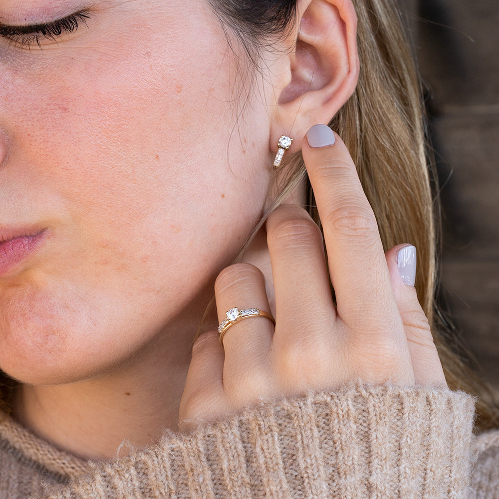 Conjunto Jul Anillo y Pendientes de Oro Amarillo 9 kilates