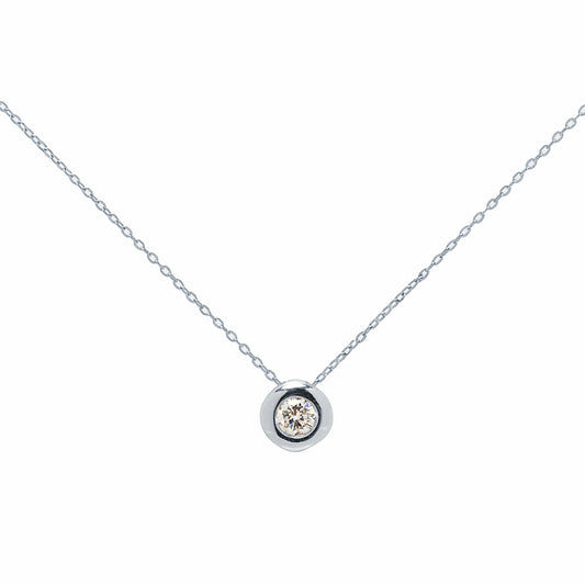 Cadena y Colgante Circular Tami en Oro Blanco 18 Kilates con Diamante 0,10 Quilates