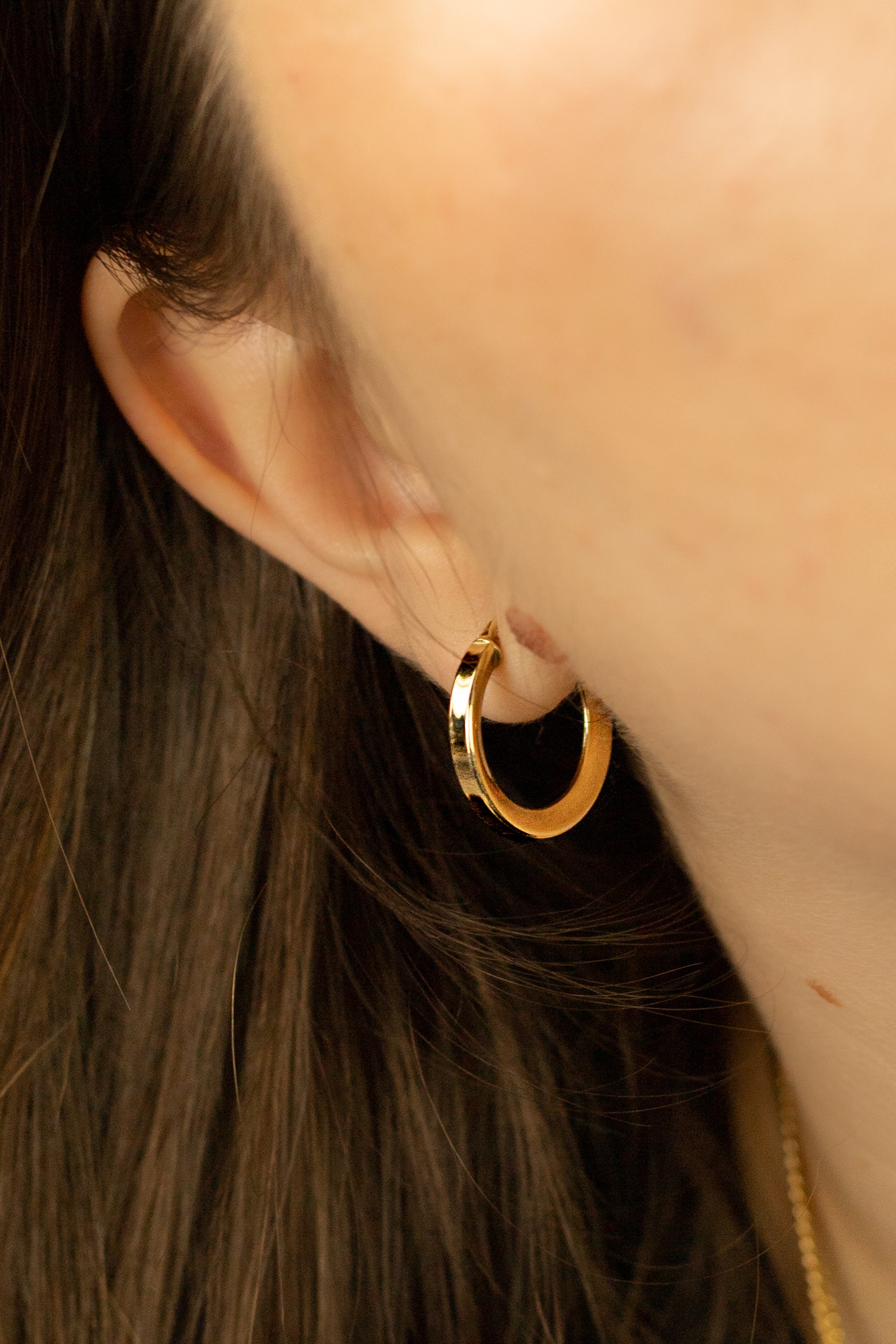 Pendientes Criolla Facetada de Oro de 9 Quilates
