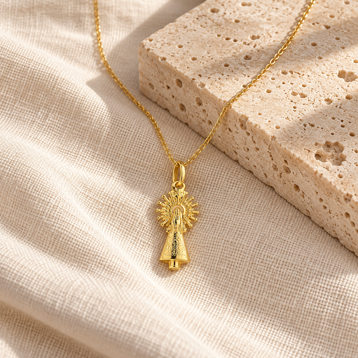 Medalla Virgen del Pilar de Oro de 9 Quilates