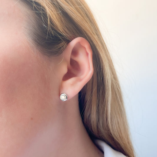 Pendientes Redondos con Diamantes de 0,50 Quilates en Oro Blanco 18 Kilates