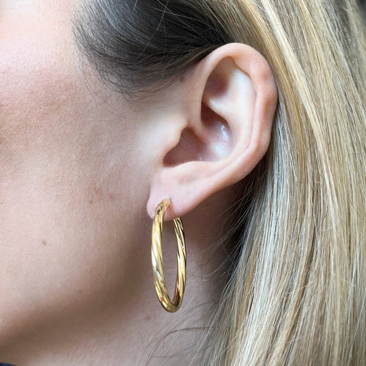 Pendientes de Aro Ovalados Rizados 25X2.9 en Oro Amarillo 9 Kilates