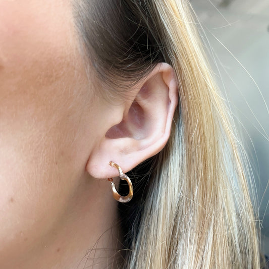 Pendientes Aro Corazón Diamantado 15 mm Oro Bicolor en 9 Kilates