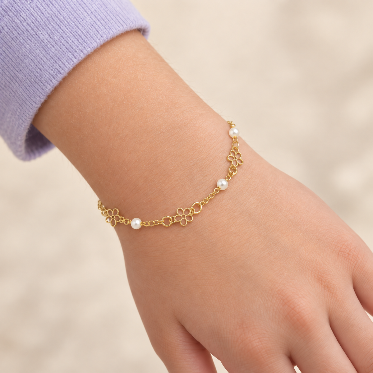 Pulsera de Oro de 9 Quilates con Flores y Perlas para Bebé