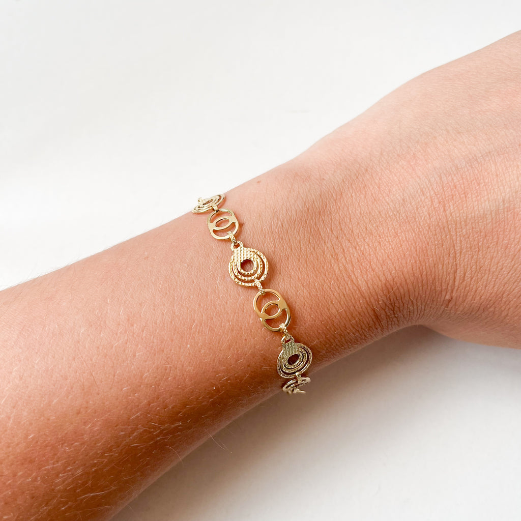 Pulsera Eternidad de Oro de 18 Quilates con Grabado
