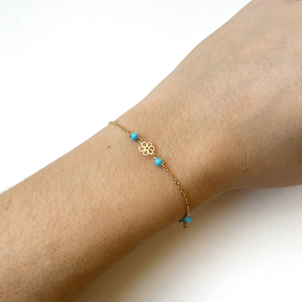 Pulsera de Flores Calada de Oro de 9 Quilates con Turquesa