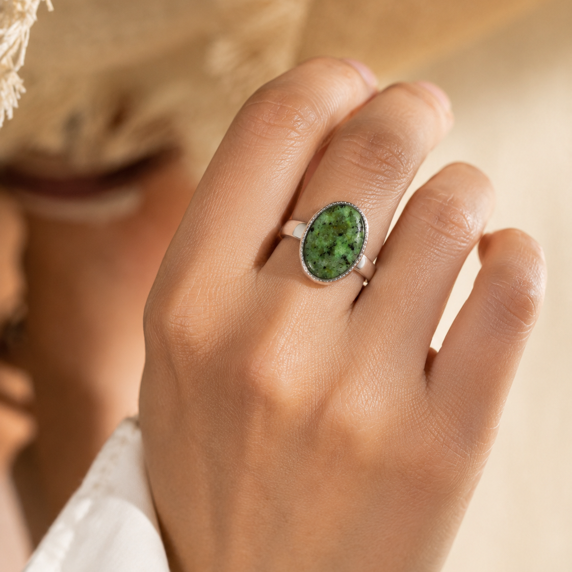 Anillo Mármol Verde Ajustable de Acero