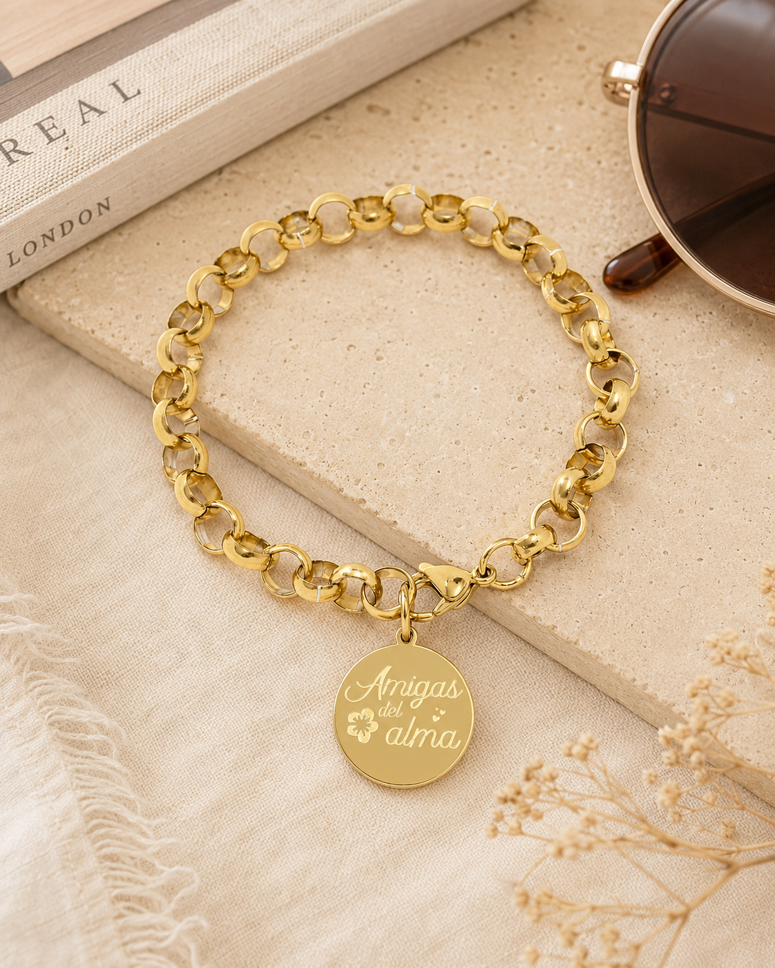 Pulsera Forzada de Acero con Placa Amigas