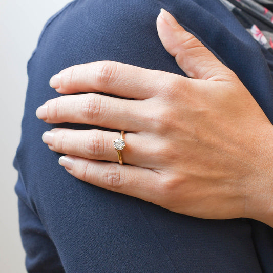 Anillo comprimiso Bellis Diamante de 1,00 Quilates en Oro Amarillo